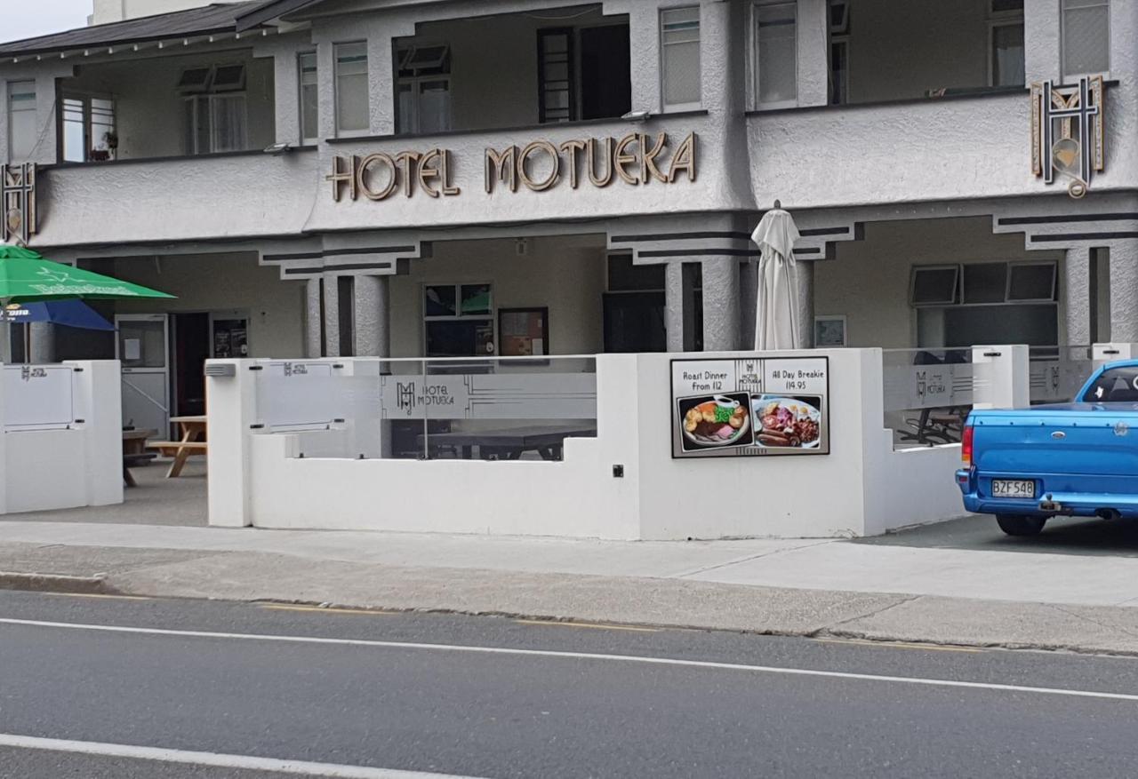 Hotel Motueka Backpackers, Loud Live Music Friday Saturday Nights Extérieur photo