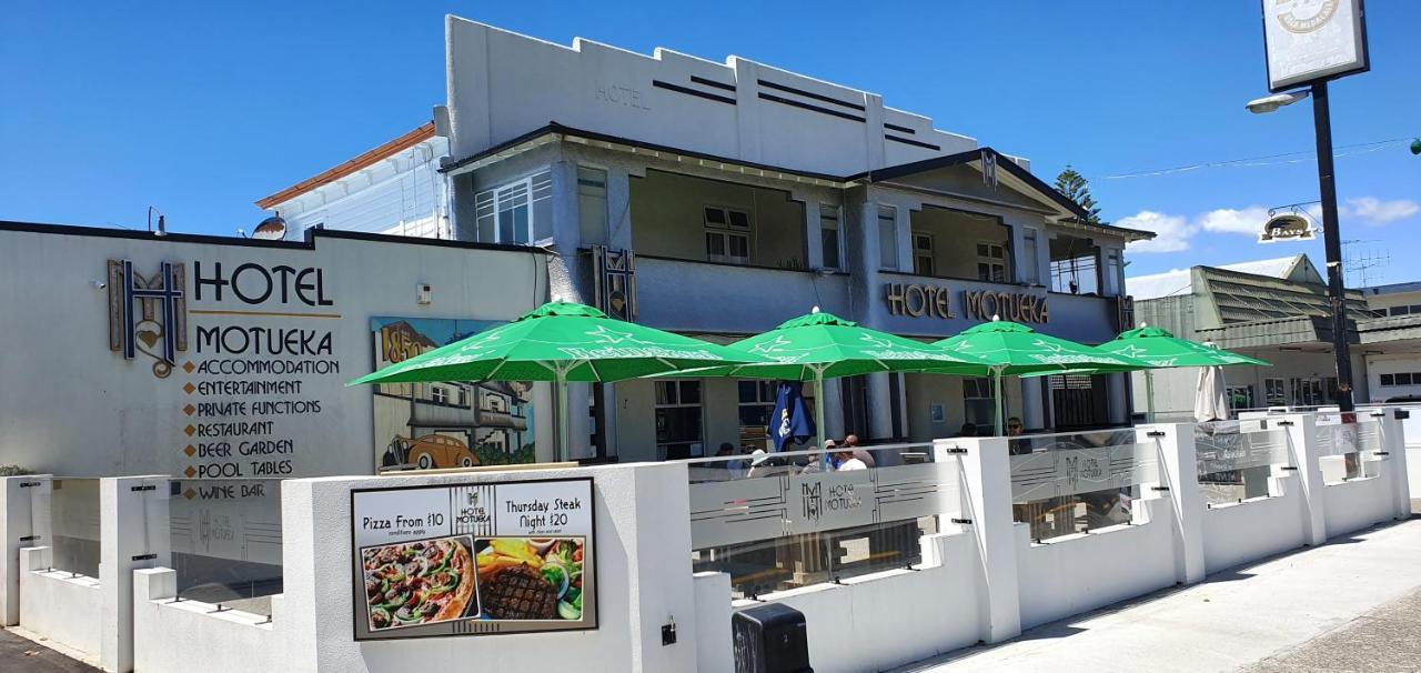 Hotel Motueka Backpackers, Loud Live Music Friday Saturday Nights Extérieur photo